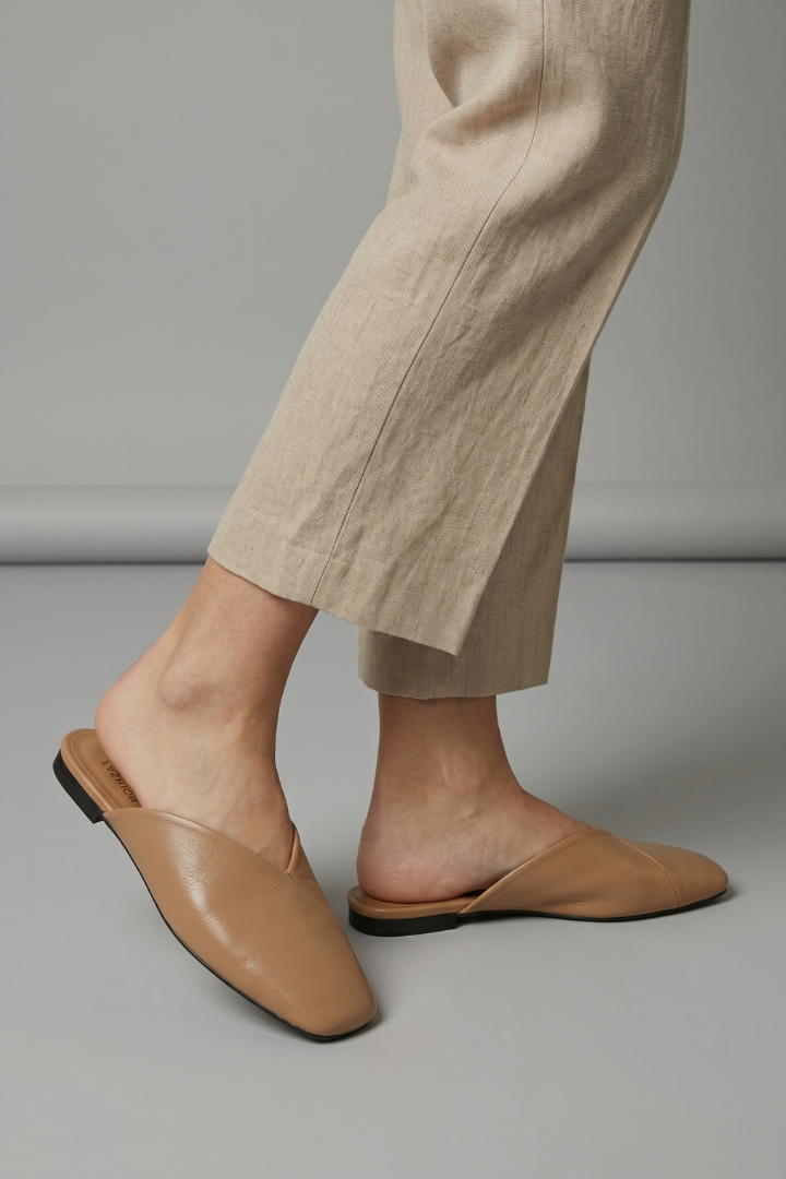 Ora | Slip-On Leather Sandals