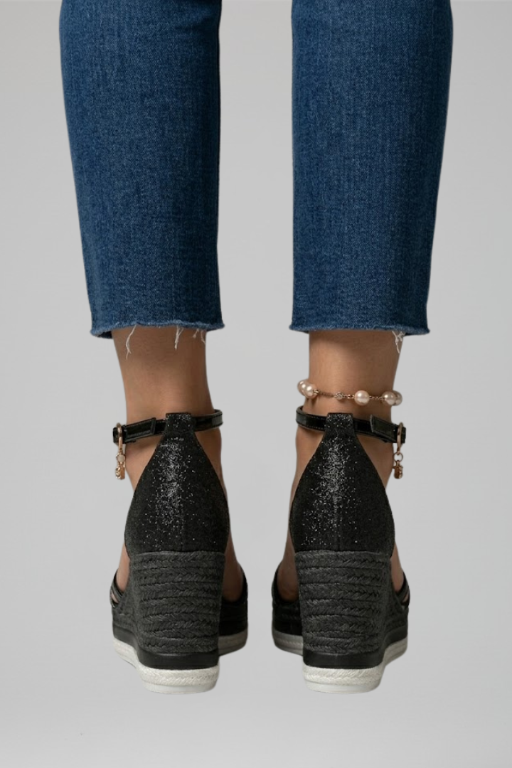 Ava | Slip-On Sandals