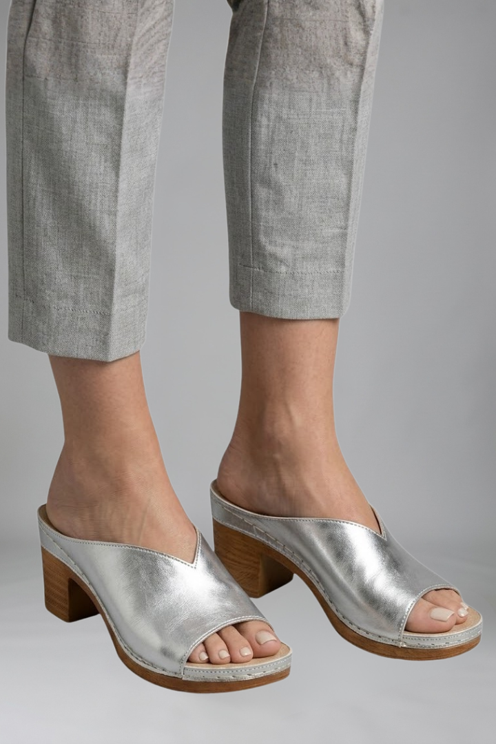 Iris | Chunky-Heel Sandals