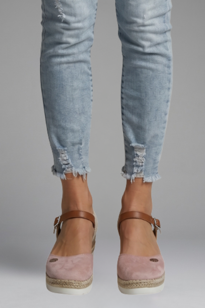 Adele | Buckle Sandals