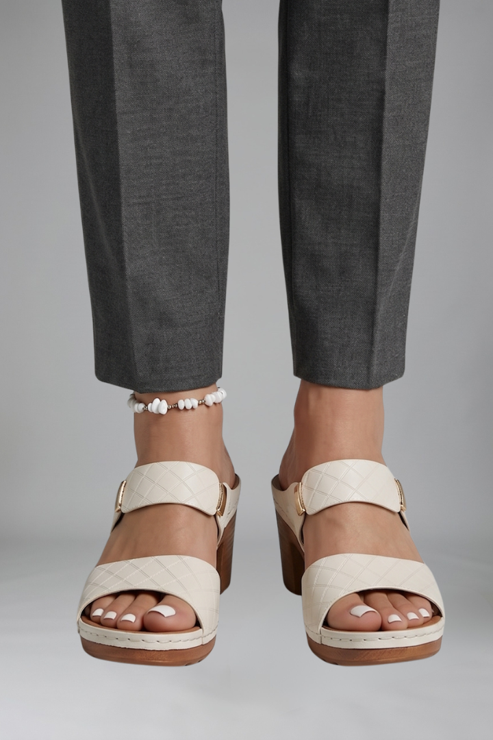 Una | Block-Heel Sandals