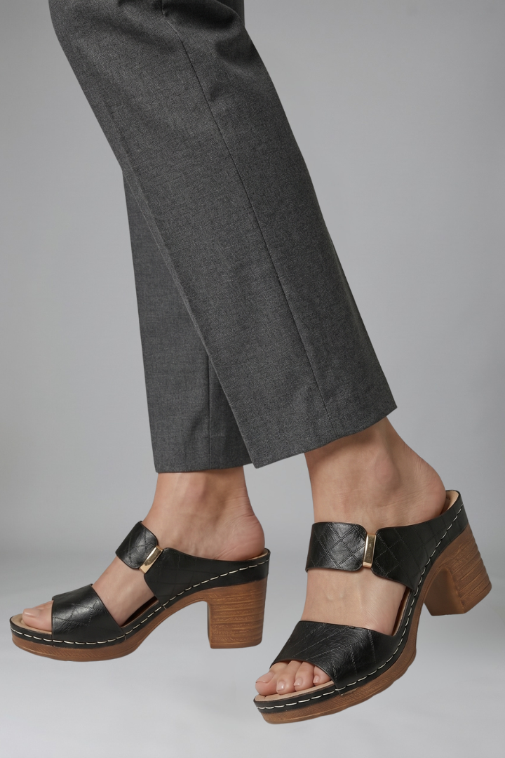 Una | Block-Heel Sandals