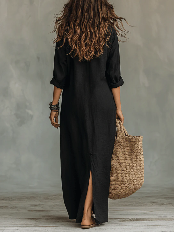 Savannah | Flowing Black Maxi Dress