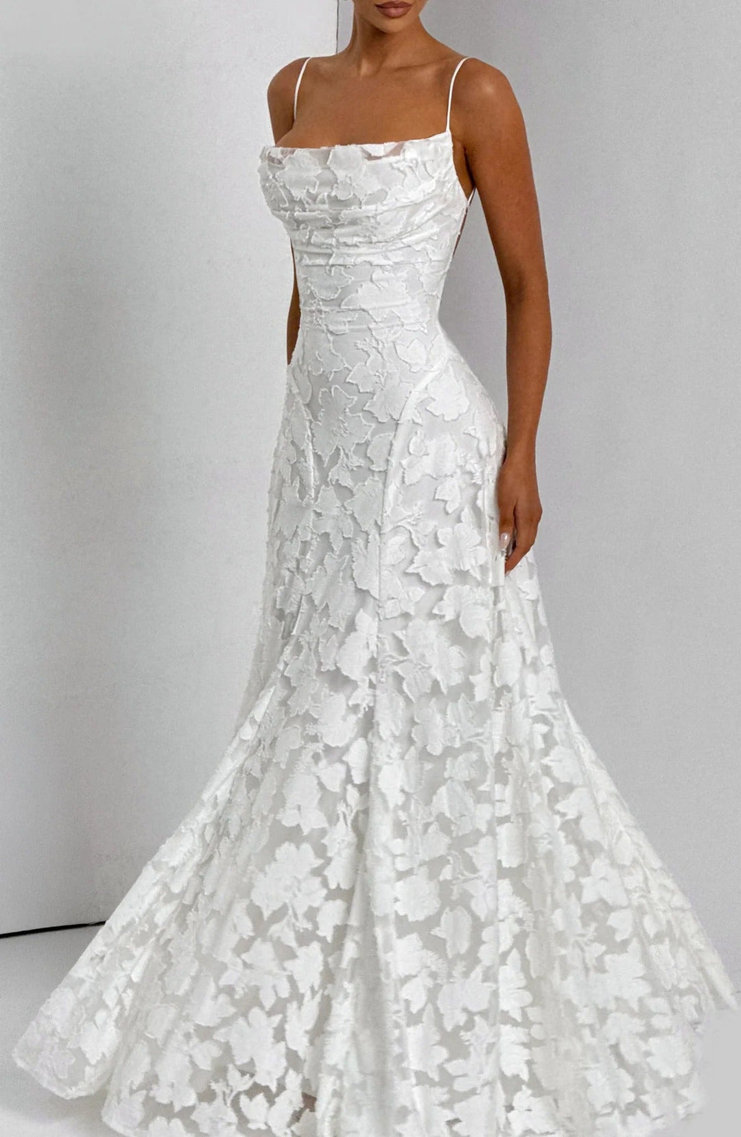 Briar | Dress Maxi in Lace Floral a Linea ad Un