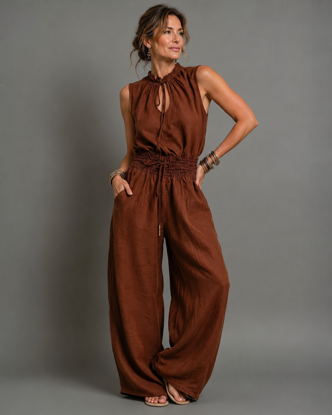 Jette | Ärmelloser Jumpsuit mit Weiten Beinen - Brown