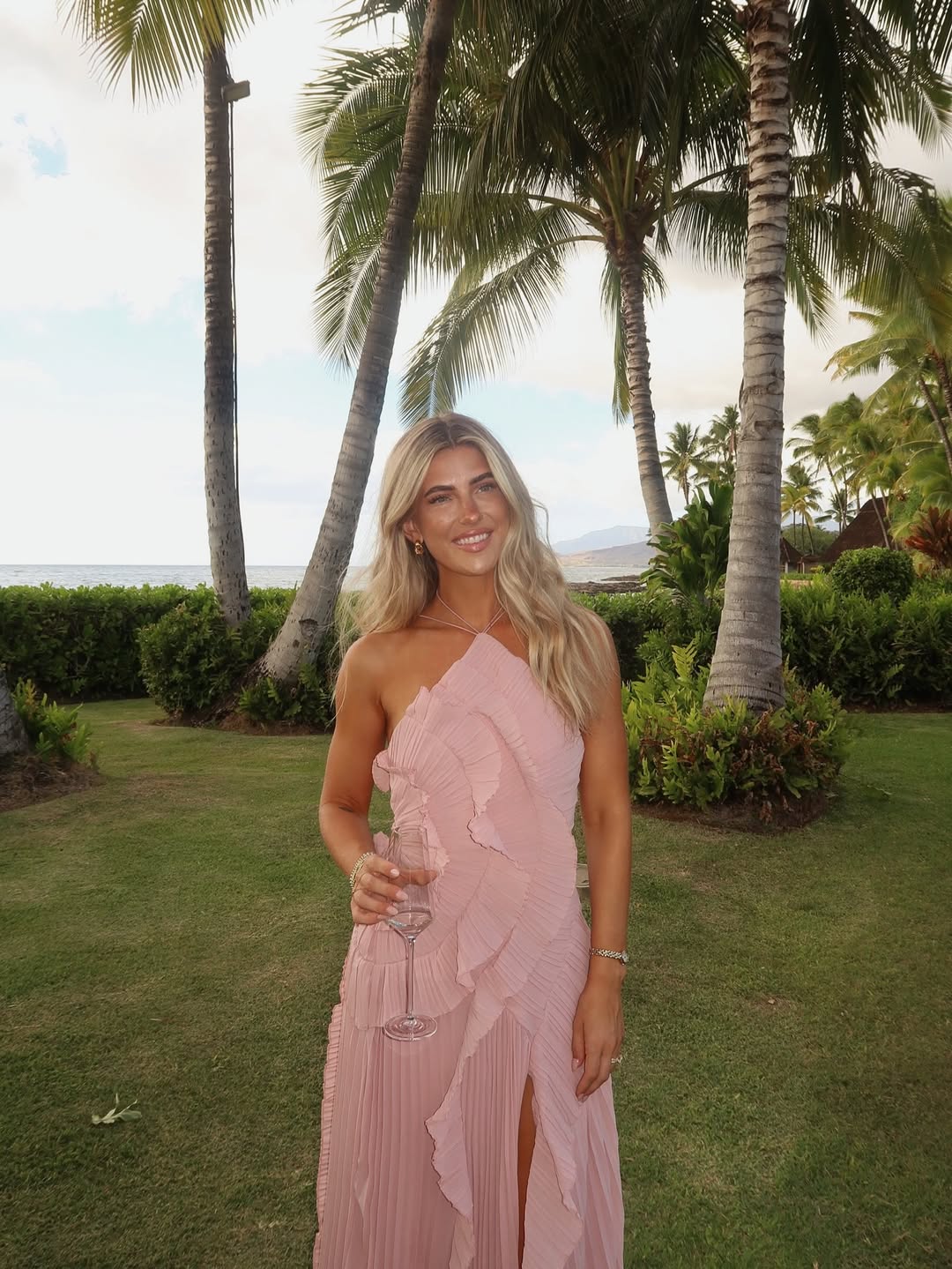 Eliza | Dress Maxi Plissettato with Collo Halter & Balze