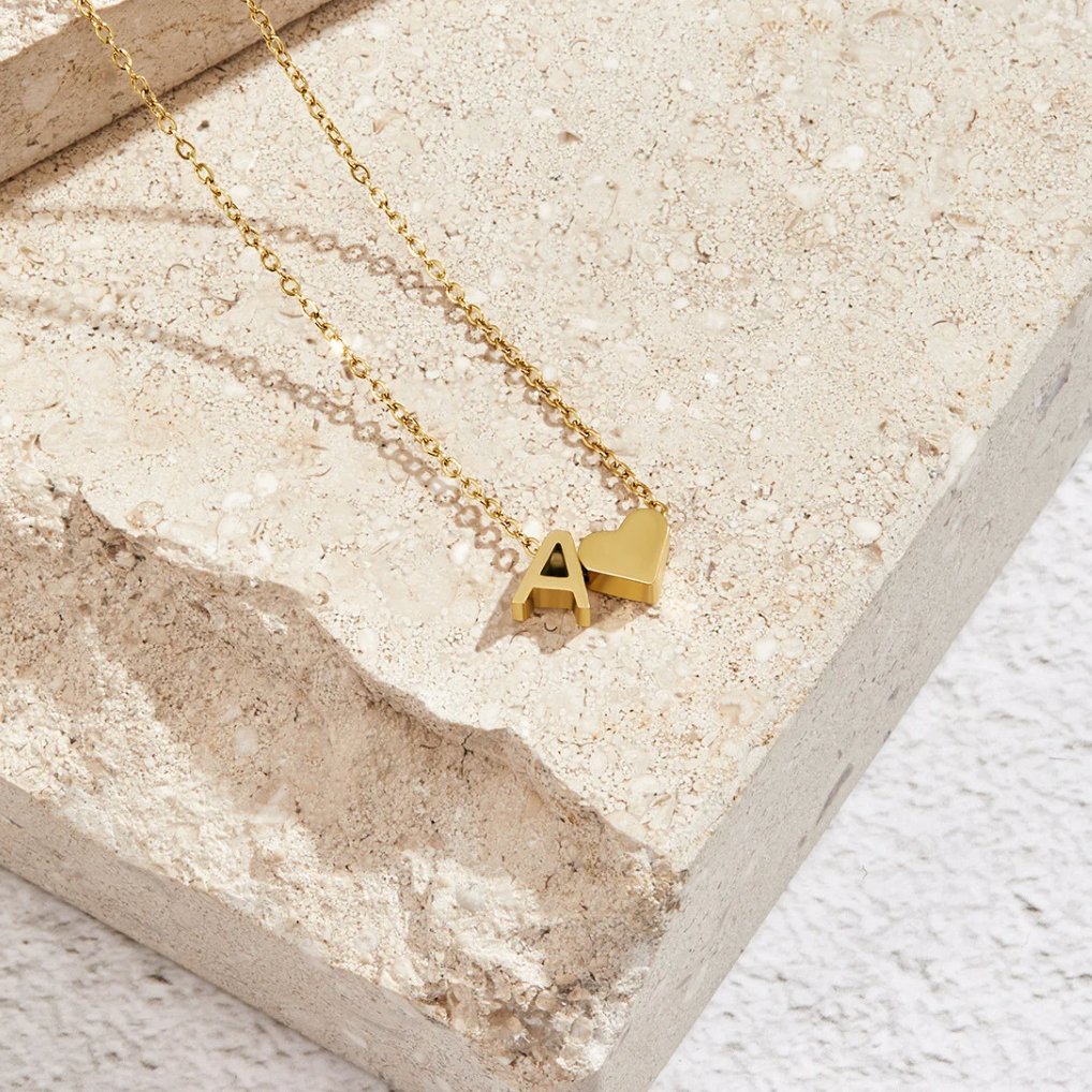 Necklace Iniziale Timeless with Pendant in Heart
