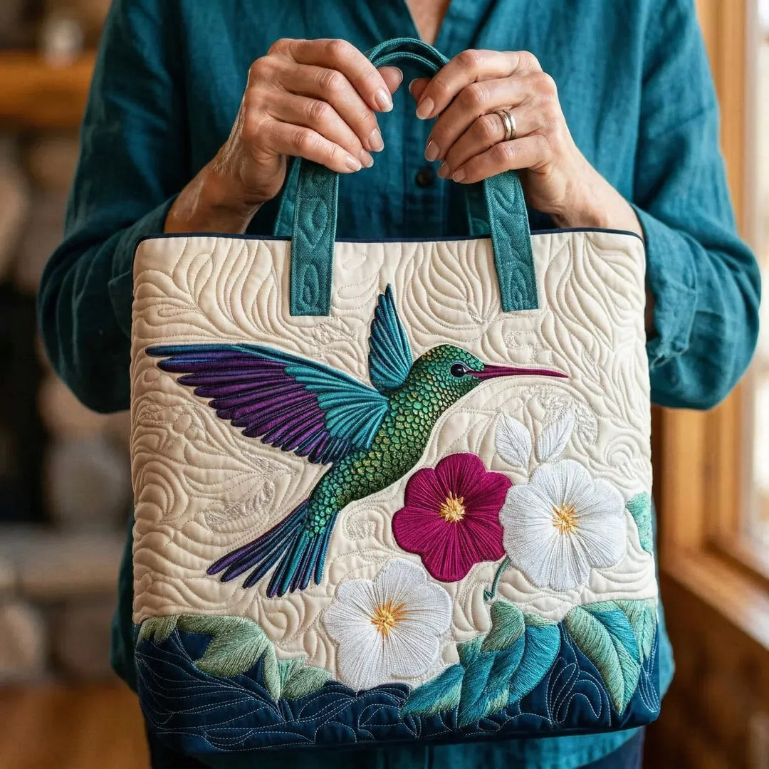Quilted Bag - Hummingbird & White Flower