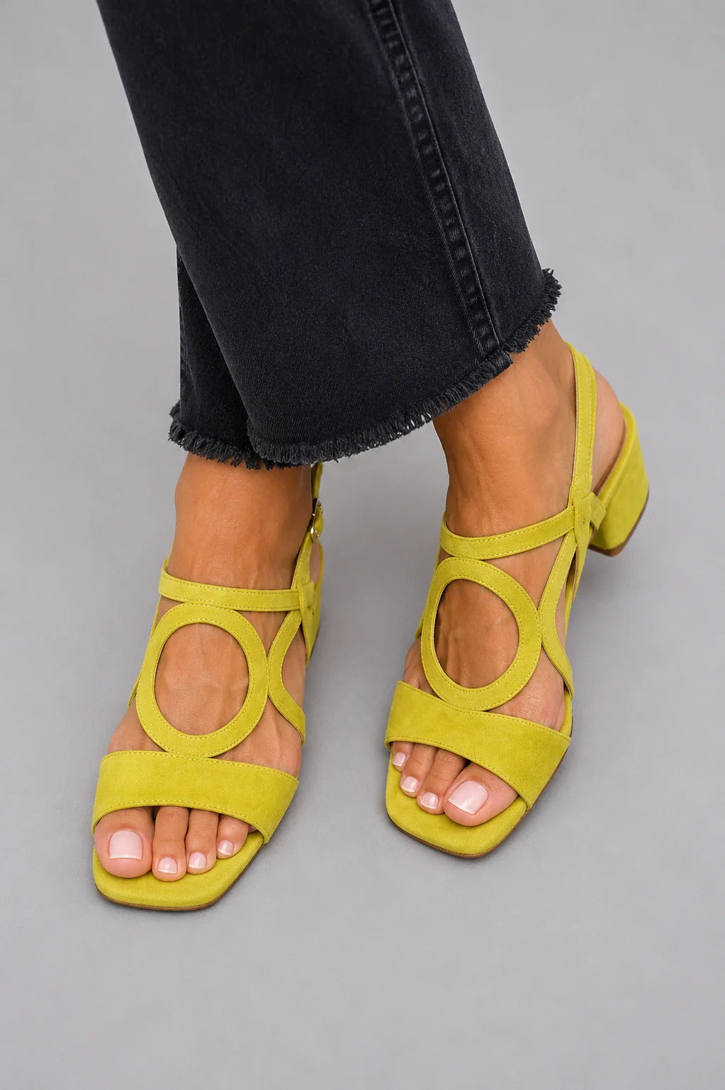 Narelle | Simple Yellow Summer Sandals