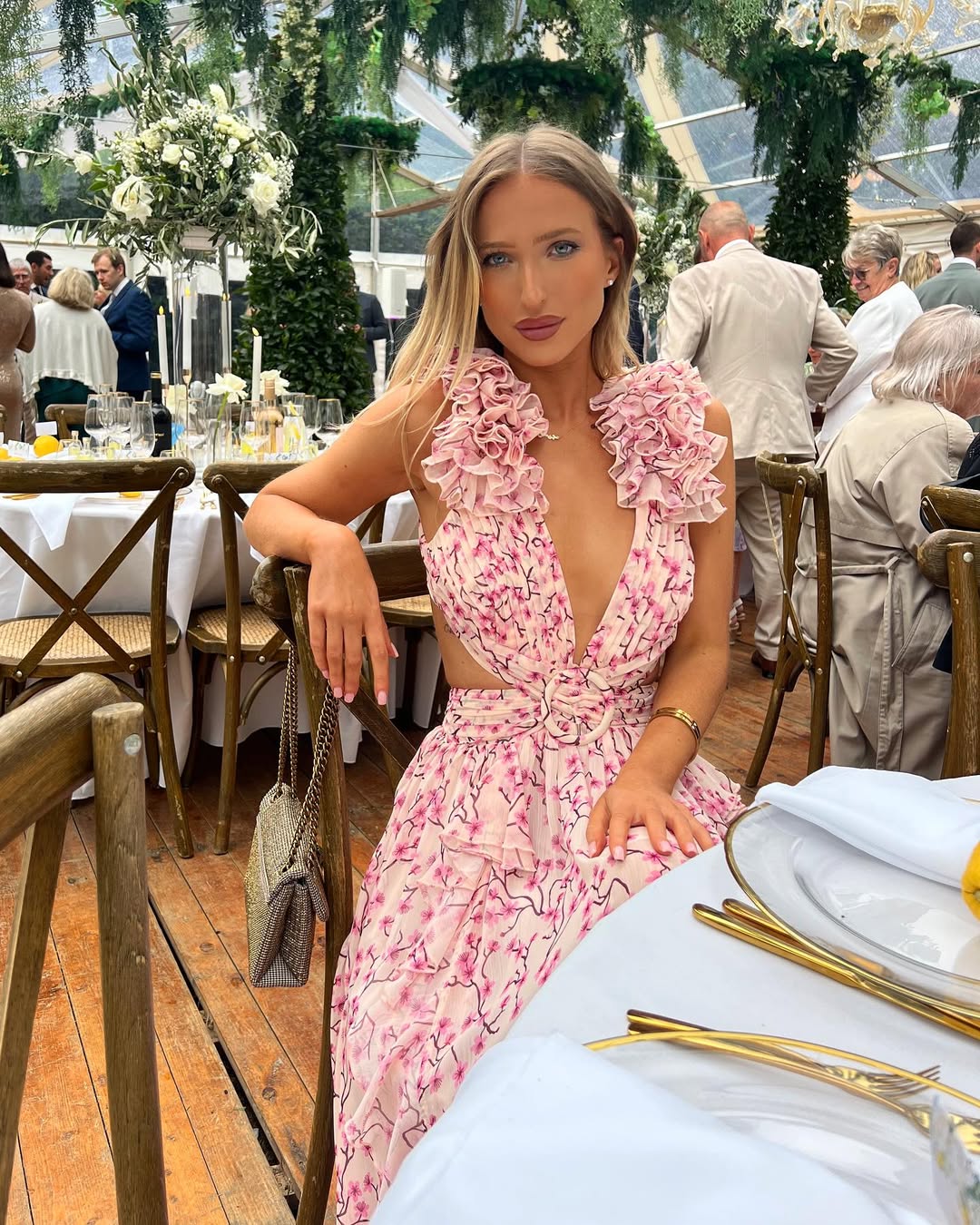 Maeve | Dress Maxi Floral with Flowers 3D & Cut-Out