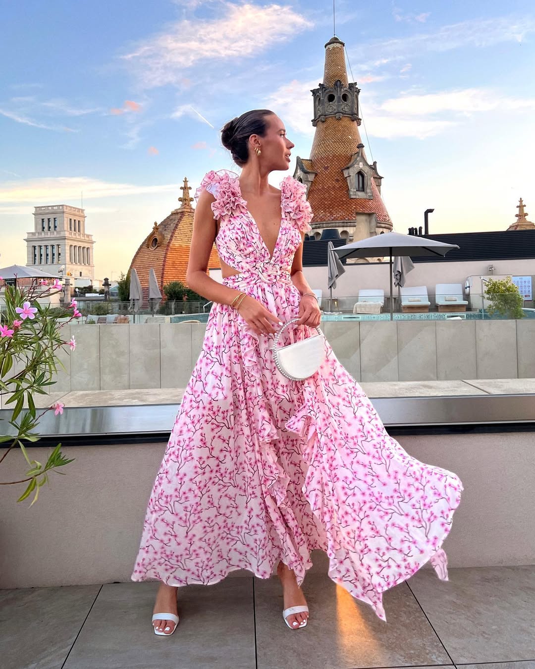 Maeve | Dress Maxi Floral with Flowers 3D & Cut-Out