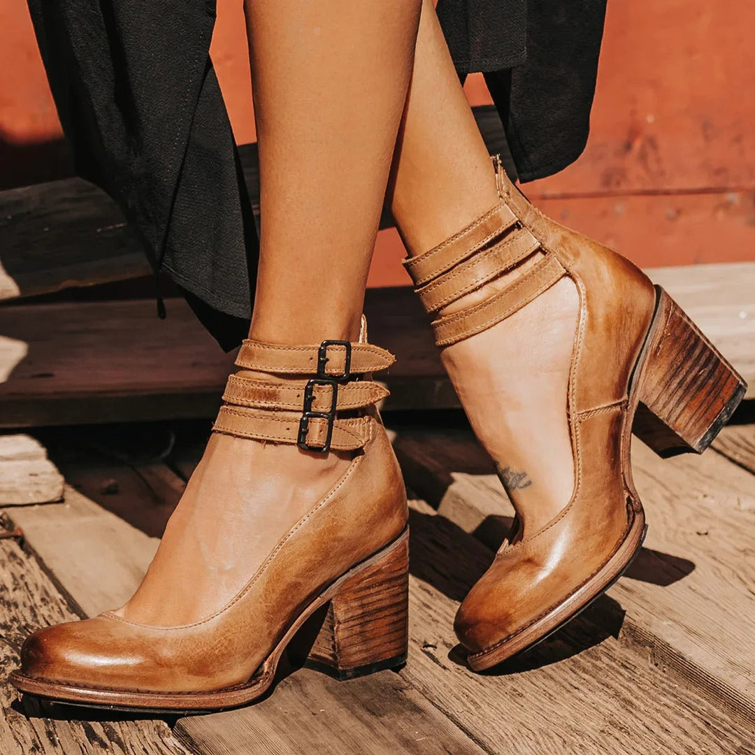 Simone | Chic Western-Style Ankle Boots