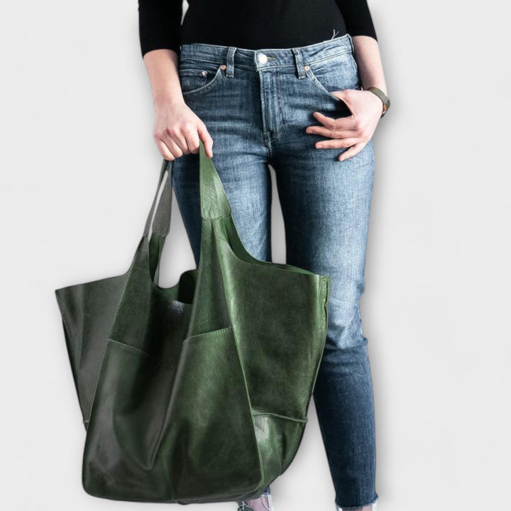 Kalliope | Spacious Weekender Bag