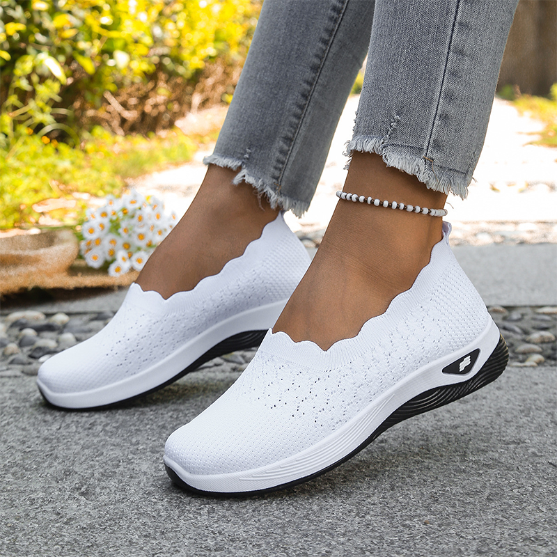 Livia | Lightweight Breathable Orthopedic Shoes - Helen & Olivia Manhattan