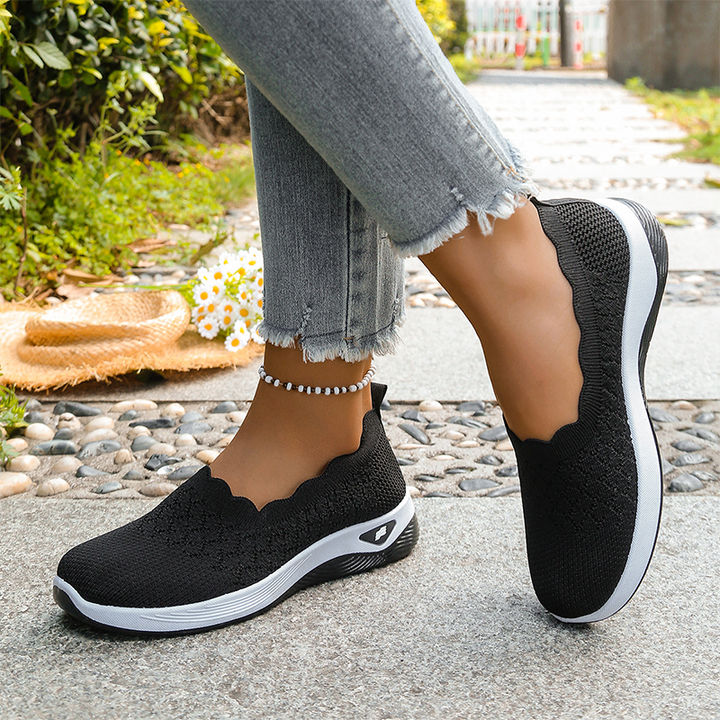 Livia | Lightweight Breathable Orthopedic Shoes - Helen & Olivia Manhattan