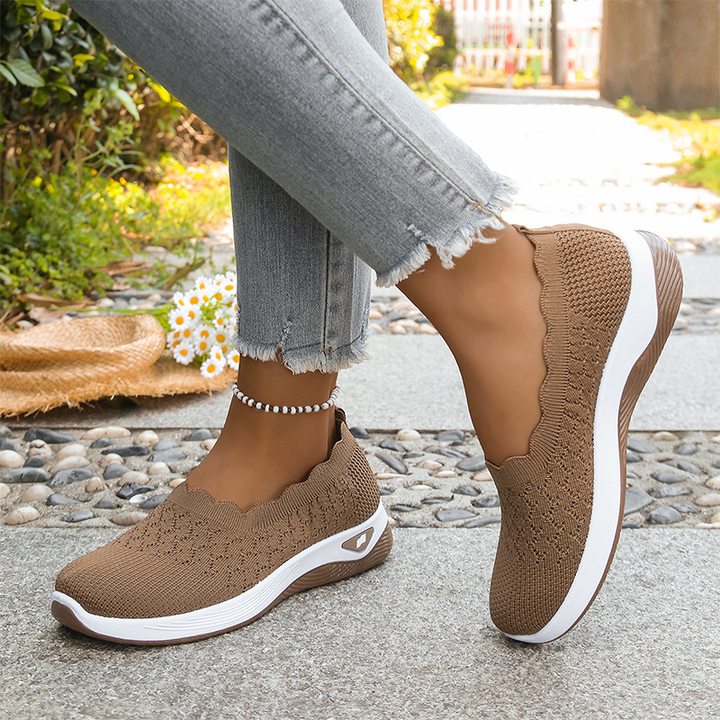 Livia | Lightweight Breathable Orthopedic Shoes - Helen & Olivia Manhattan