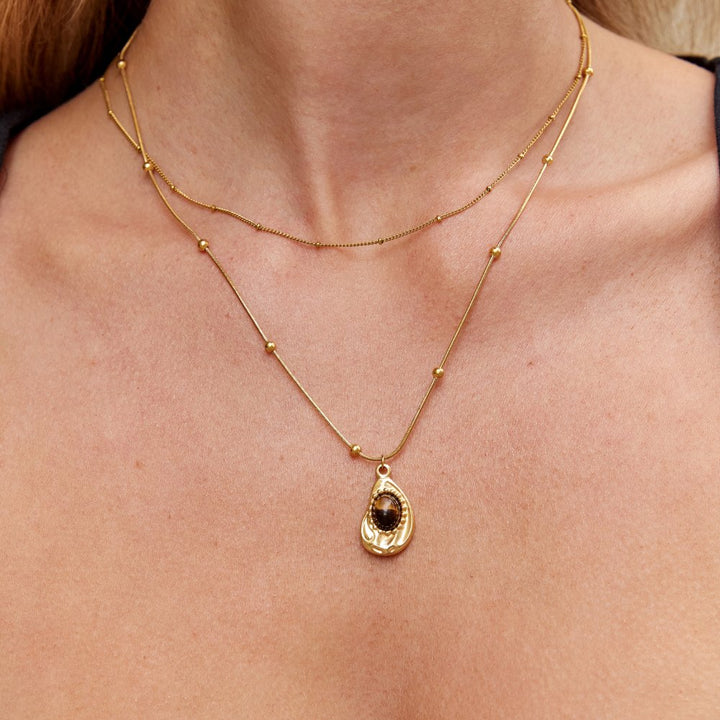 Necklace Elegant in Gold with Stone Tiger's Eye
